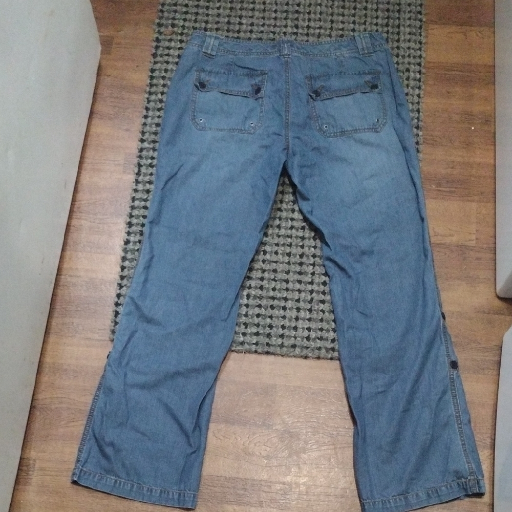 Daisy Fuentes Blue Wide Leg Jeans - Picture 5 of 6